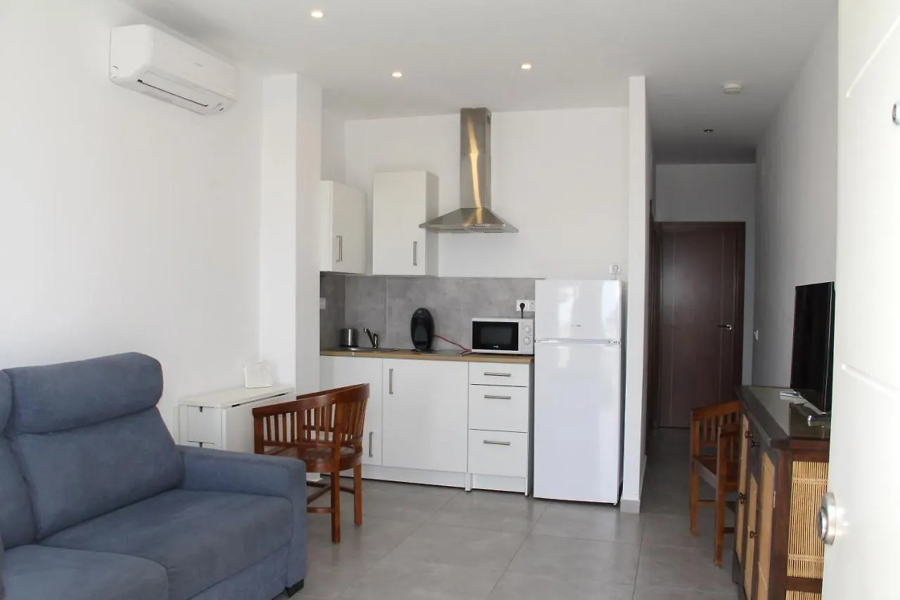Estudios Tisifone La Cala Del Moral Apartment